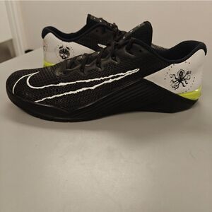 Nike Metcon 5 Rare “Black Volt” Villain Edition Men's Size 14 AQ1189-007 EUC